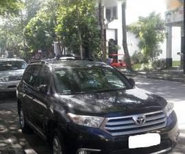 Toyota Highlander  Limited 2012 - Bán Toyota Highlander sản xuất năm 2012, màu đen ít sử dụng