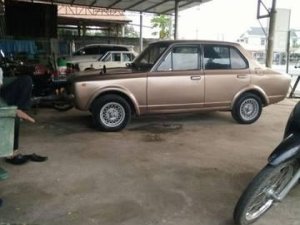 Toyota Corolla 1980 - Bán Toyota Corolla năm sản xuất 1980, màu nâu giá cạnh tranh