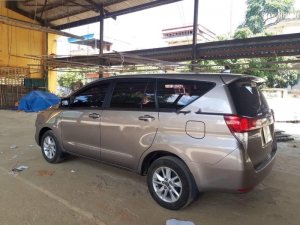 Toyota Innova E 2017 - Bán Toyota Innova E 2017, màu nâu, nhập khẩu giá cạnh tranh