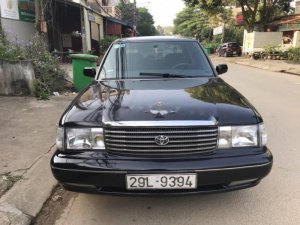 Toyota Crown 1995 - Bán xe Toyota Crown sản xuất 1995, màu đen 