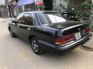 Toyota Crown 1995 - Bán xe Toyota Crown sản xuất 1995, màu đen 