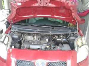 Toyota Yaris   2007 - Bán xe Toyota Yaris năm sản xuất 2007, màu đỏ