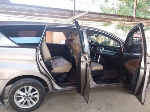 Toyota Innova E 2017 - Bán Toyota Innova E 2017, màu nâu, nhập khẩu giá cạnh tranh