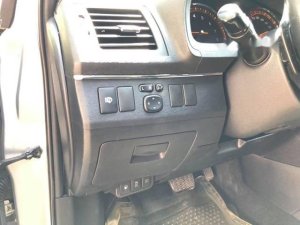 Toyota Avensis   2.0AT 2010 - Bán xe Toyota Avensis 2.0AT 2010 nhập khẩu Anh Quốc