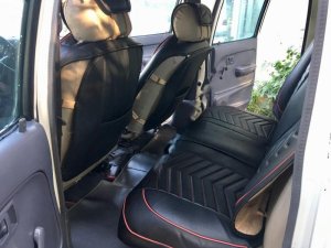 Toyota Hilux 2.8L 4x4 MT 2000 - Salon Auto Quang Dũng bán Toyota Hilux máy dầu, 2 cầu sản xuất 2000