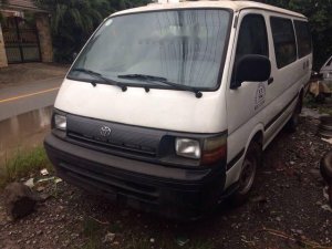 Toyota Hiace 1997 - Bán Toyota Hiace đời 1997, màu trắng, giá tốt