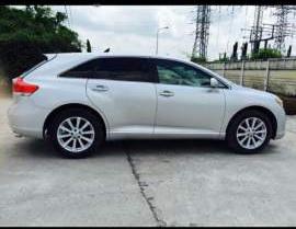 Toyota Alphard 2009 - Chính chủ bán ô tô Toyota Avanza đời 2009, màu bạc