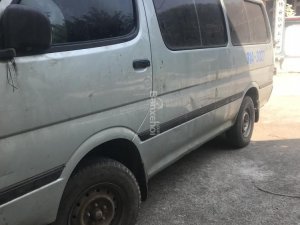 Toyota Hiace 1997 - Bán Toyota Hiace sản xuất năm 1997, màu bạc, nhập khẩu nguyên chiếc