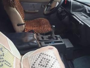 Toyota Hiace   1984 - Cần bán Toyota Hiace 7 chỗ năm sản xuất 1984, màu trắng, 39tr