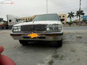 Toyota Crown 2.4 MT 1992 - Bán ô tô Toyota Crown 2.4 MT đời 1992, màu trắng, nhập khẩu