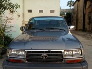 Toyota Land Cruiser 1997 - Chính chủ bán Toyota Land Cruiser năm 1997, màu xám, nhập khẩu