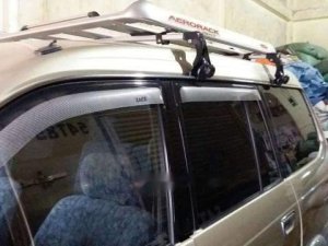 Toyota Zace 2015 - Bán Toyota Zace sản xuất 2015, màu vàng xe gia đình