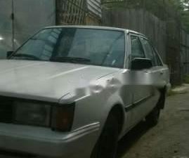 Toyota Carina 1983 - Bán Toyota Carina năm sản xuất 1983, màu trắng, giá tốt