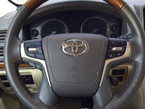 Toyota Land Cruiser VX 4.6 V8 2015 - Bán Toyota Land Cruiser VX 4.6 V8 sản xuất năm 2015, nhập khẩu