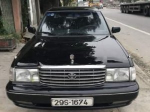 Toyota Crown   1995 - Cần bán gấp Toyota Crown đời 1995, màu đen, nhập khẩu nguyên chiếc ít sử dụng