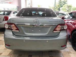 Toyota Corolla Altis 2.0 2011 - Cần bán gấp Toyota Corolla altis năm sản xuất 2011, màu xám