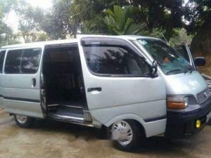 Toyota Hiace   2001 - Cần bán xe Toyota Hiace 2001, màu bạc