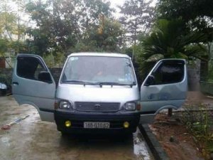 Toyota Hiace   2001 - Cần bán xe Toyota Hiace 2001, màu bạc