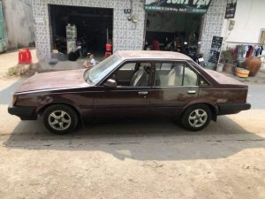 Toyota Carina 1983 - Cần bán xe Toyota Carina năm sản xuất 1983, màu đỏ, giá 38tr