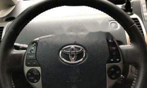 Toyota Prius 2010 - Bán xe Toyota Prius sản xuất năm 2010, màu trắng, nhập khẩu 