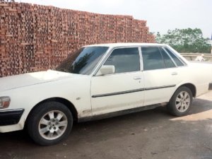 Toyota Cressida 1986 - Bán xe Toyota Cressida năm 1986 màu trắng, giá tốt nhập khẩu