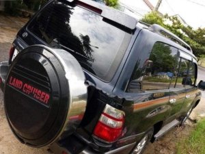 Toyota Land Cruiser 2003 - Cần bán gấp Toyota Land Cruiser sản xuất 2003, màu đen, 550tr