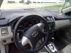 Toyota Corolla Altis AT 2014 - Cần bán Toyota Corolla Altis AT năm 2014, màu đen như mới  