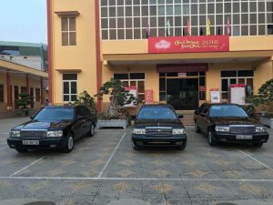 Toyota Crown 1997 - Bán xe Toyota Crown năm sản xuất 1997, màu đen