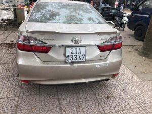 Toyota Camry 2.0E 2015 - Cần bán lại xe Toyota Camry 2.0E năm 2015 chính chủ