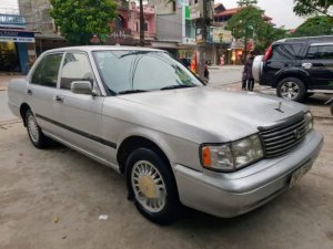 Toyota Crown 1992 - Cần bán lại xe Toyota Crown năm 1992, màu bạc, nhập khẩu 