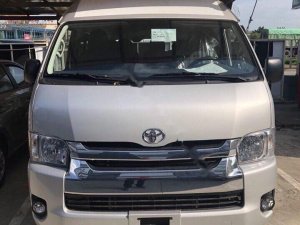 Toyota Hiace 3.0 2018 - Bán Toyota Hiace 3.0 sản xuất năm 2018, động cơ dầu