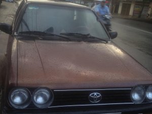 Toyota Corolla 1.3 MT   1983 - Bán xe Toyota Corolla 1.3 MT năm sản xuất 1983, nhập khẩu