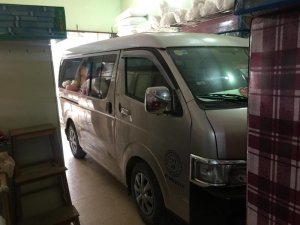 Toyota Hiace 2005 - Bán Toyota Hiace đời 2005, màu hồng phấn