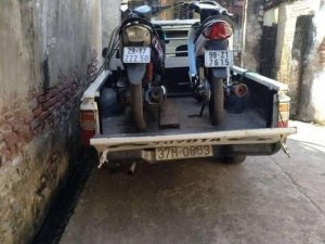 Toyota Hilux 1996 - Cần bán xe Toyota Hilux 1996, màu trắng, xe nhập