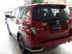 Toyota Innova 2019 - Bán ô tô Toyota Innova đời 2019, màu đỏ