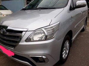 Toyota Innova E 20143 - Bán Toyota Innova E đời 2014, màu bạc số sàn, giá chỉ 445 triệu