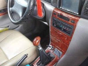 Toyota Corolla Altis 2002 - Chính chủ bán Toyota Corolla altis sản xuất 2002, màu bạc, xe nhập