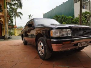 Toyota Crown 1993 - Cần bán gấp Toyota Crown năm 1993, màu đen, nhập khẩu nguyên chiếc, giá 132tr