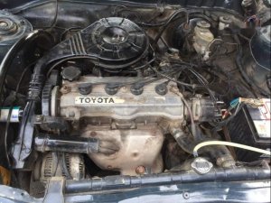 Toyota Corona  GLi 1.5   1990 - Cần bán lại Toyota Corona GLi 1.5 đời 1990, màu đen, xe nhập khẩu