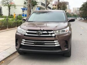 Toyota Highlander LE 2.7 2017 - Bán Toyota Highlander LE 2.7 đời 2017, màu nâu, nhập khẩu nguyên chiếc