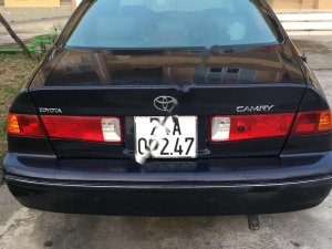 Toyota Camry 2000 - Bán Toyota Camry đời 2000, màu xanh lam, xe nhập như mới 