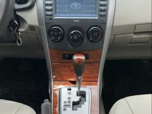 Toyota Corolla Altis   2009 - Cần bán gấp Toyota Corolla altis sản xuất 2009, màu đen số tự động giá cạnh tranh