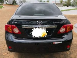 Toyota Corolla Altis   2009 - Cần bán gấp Toyota Corolla altis sản xuất 2009, màu đen số tự động giá cạnh tranh