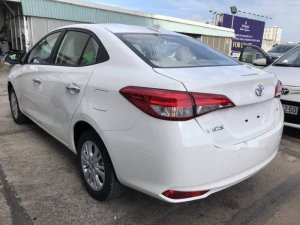 Toyota Vios 2019 - Bán xe Toyota Vios sản xuất năm 2019, màu trắng, giá 569tr