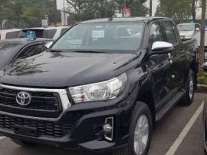 Toyota Hilux 2019 - Bán Toyota Hilux sản xuất 2019, màu đen, nhập khẩu nguyên chiếc, giá tốt
