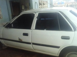 Toyota Corona 1990 - Bán Toyota Corona 1990, màu trắng, nhập khẩu