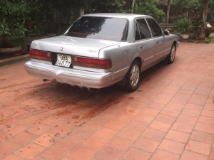 Toyota Cressida GL 2.4 1994 - Gia đình tôi cần bán 1 xe Toyota Cressida màu bạc, tên tư nhân, máy nổ êm