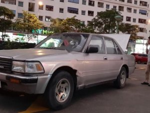 Toyota Crown 2.2 MT 1996 - Bán xe Toyota Crown sx 1996, số tay, máy xăng, màu bạc, nội thất màu nâu, odo 200000 km