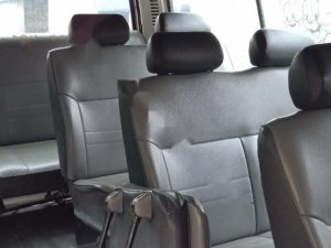 Toyota Hiace 2003 - Tôi cần bán xe Toyota Hiace sx năm 2003, chạy Turbo cực kì tiết kiệm nhiên liệu