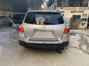Toyota Highlander 2013 - Bán Toyota Highlander đời 2014, màu bạc, xe nhập 